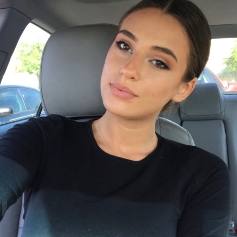 Meet your Posher, Diana